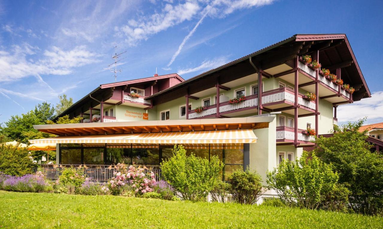 Stroebinger Hof - Therme Wellness Resort Bad Endorf Eksteriør bilde