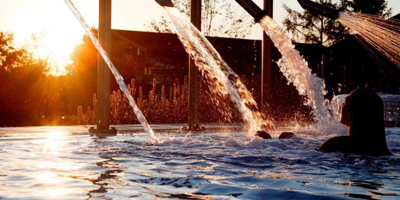 Stroebinger Hof - Therme Wellness Resort Bad Endorf Eksteriør bilde