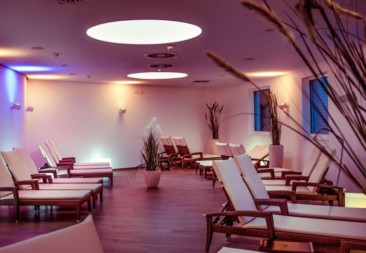 Stroebinger Hof - Therme Wellness Resort Bad Endorf Eksteriør bilde