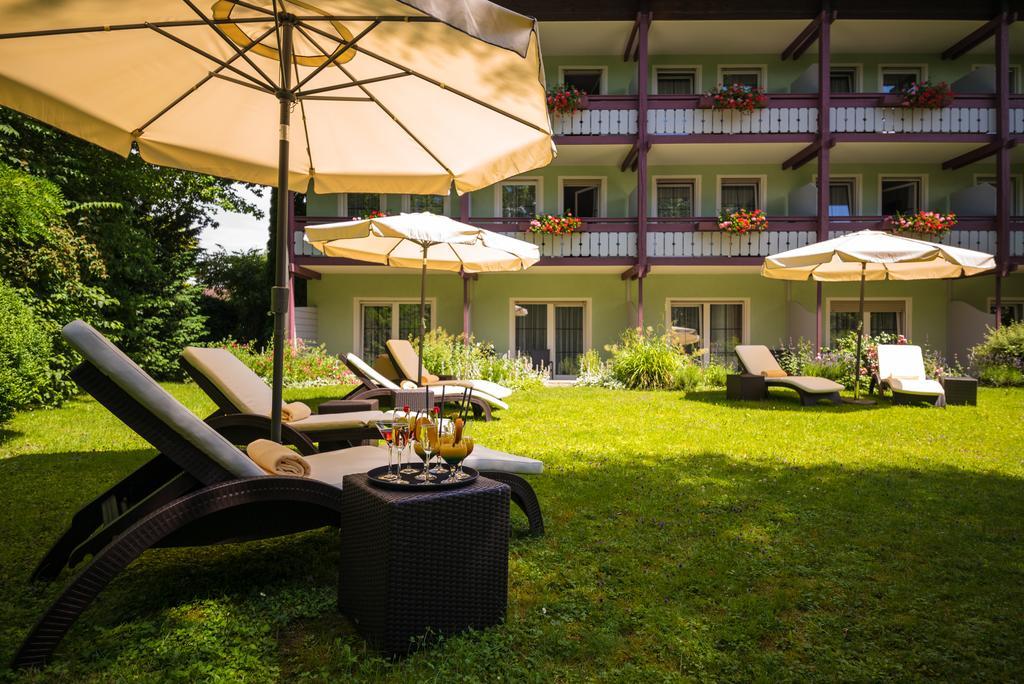 Stroebinger Hof - Therme Wellness Resort Bad Endorf Eksteriør bilde