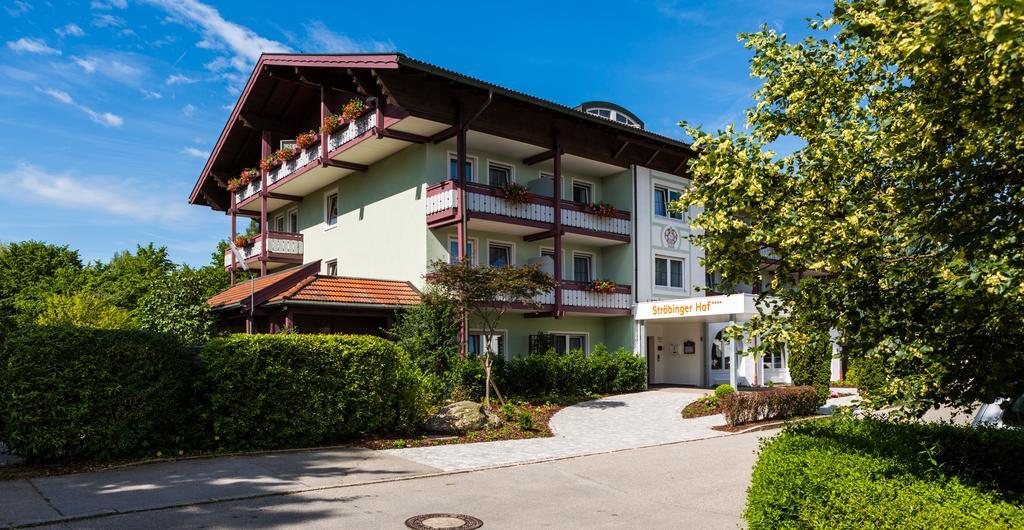 Stroebinger Hof - Therme Wellness Resort Bad Endorf Eksteriør bilde