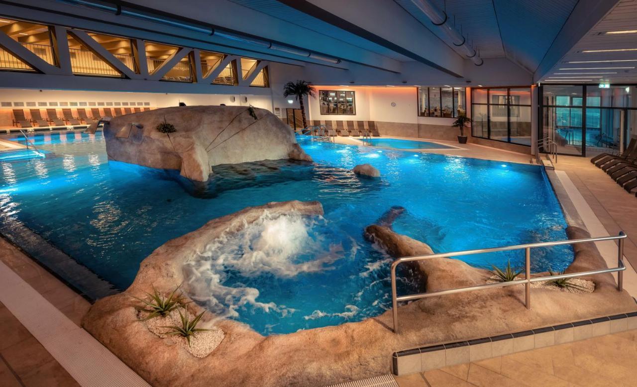 Stroebinger Hof - Therme Wellness Resort Bad Endorf Eksteriør bilde