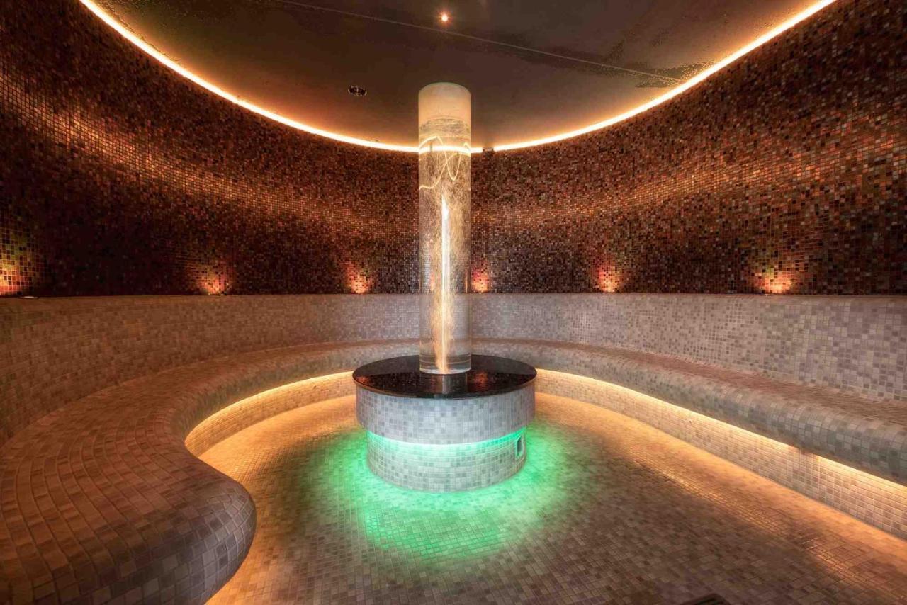 Stroebinger Hof - Therme Wellness Resort Bad Endorf Eksteriør bilde